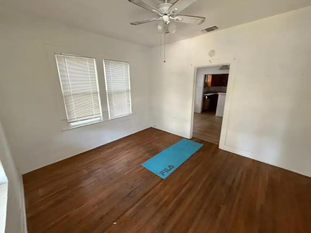 207 Hammond Avenue San Antonio TX 78210