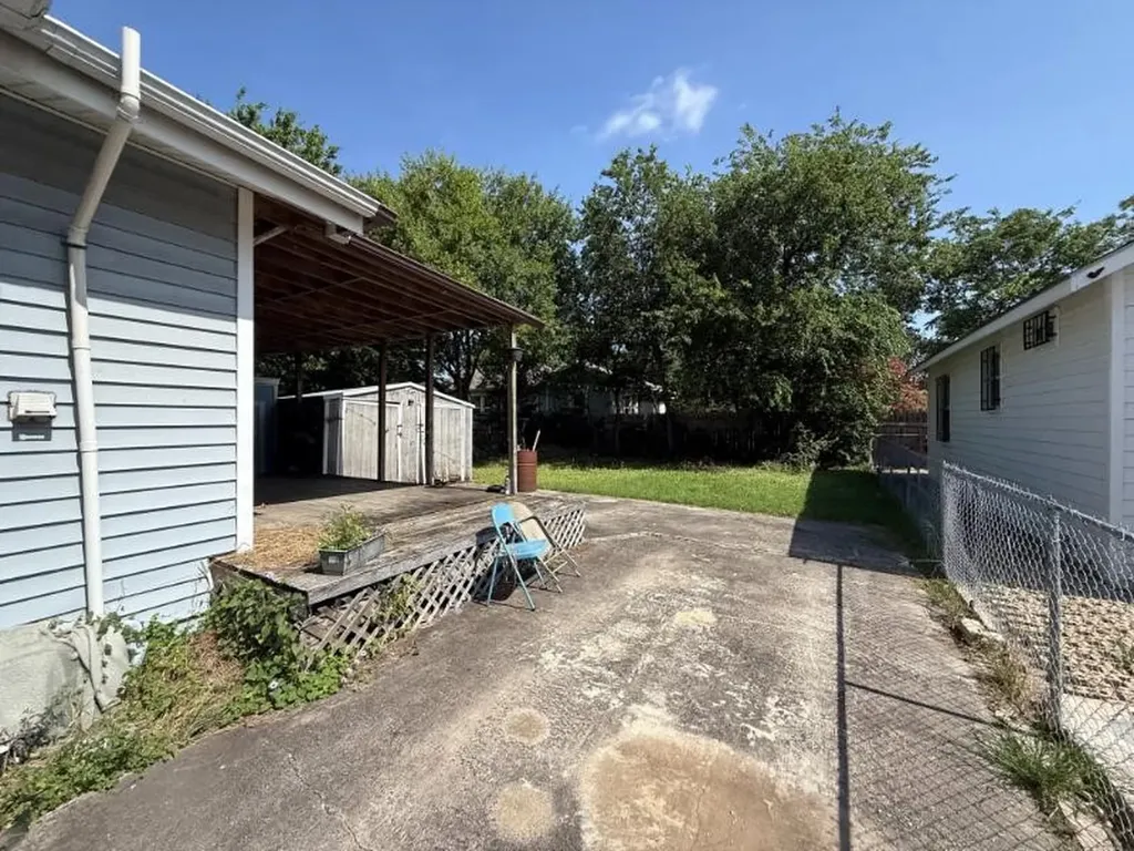 207 Hammond Avenue San Antonio TX 78210