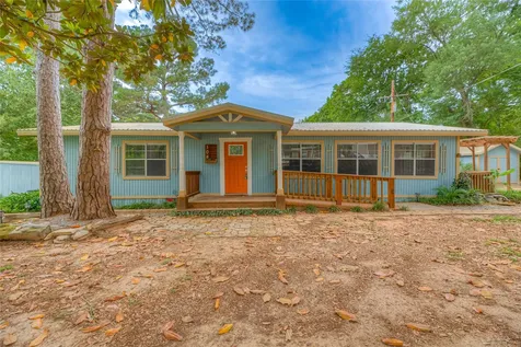 104 W Paradise Drive Trinity TX 75862