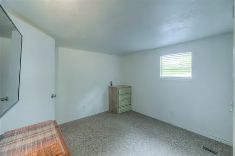 104 W Paradise Drive Trinity TX 75862