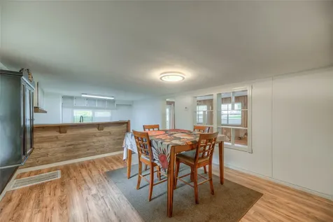 104 W Paradise Drive Trinity TX 75862