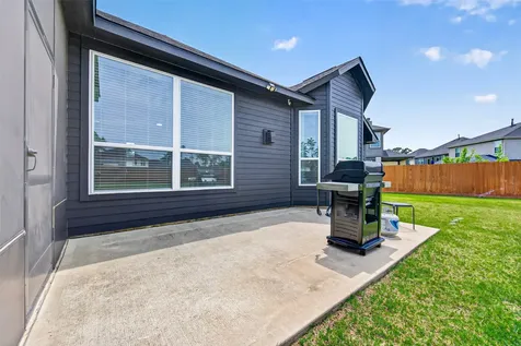 15404 Bicknells Thrush Court Magnolia TX 77354