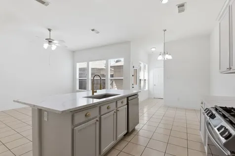 16023 Powder Springs Lane Houston TX 77070