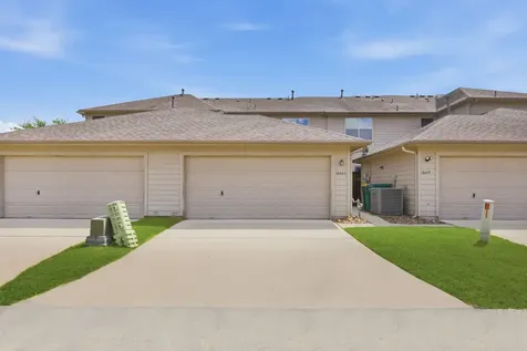 16023 Powder Springs Lane Houston TX 77070