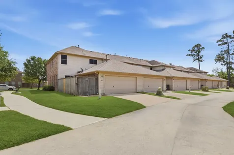16023 Powder Springs Lane Houston TX 77070