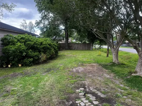 8038 Talton Street Houston TX 77028