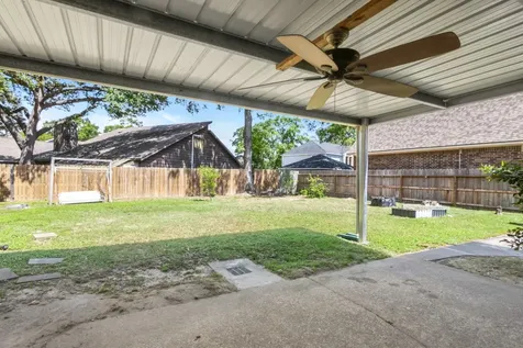 7811 17th Green Drive Humble TX 77346
