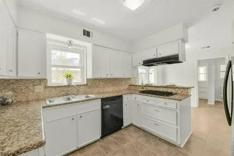 12011 Kirknoll Drive Houston TX 77089