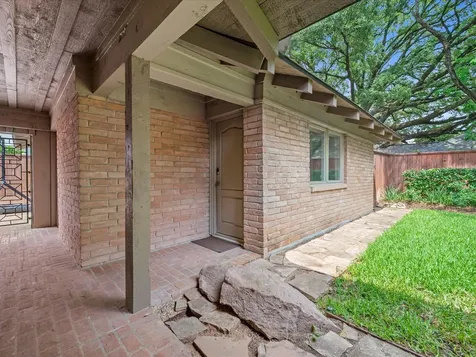12334 Huntingwick Drive Houston TX 77024