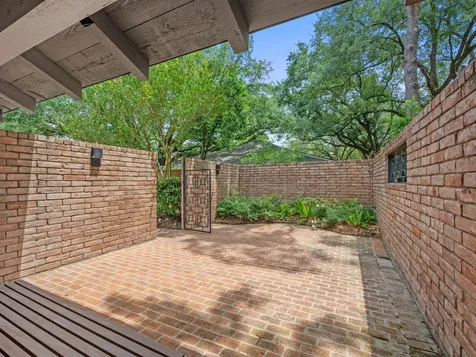 12334 Huntingwick Drive Houston TX 77024