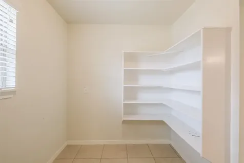 6811 Gonzales Point Manvel TX 77578