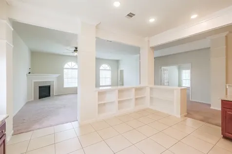 6811 Gonzales Point Manvel TX 77578