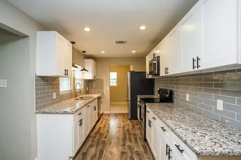 5622 Bridge Forest Drive Houston TX 77088