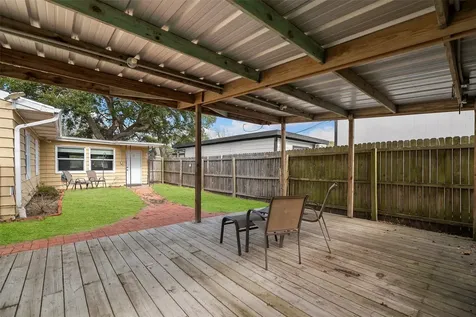 115 Marlin Avenue Galveston TX 77550