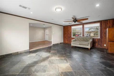 115 Marlin Avenue Galveston TX 77550