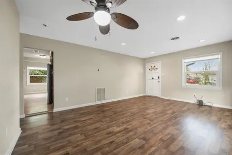 115 Marlin Avenue Galveston TX 77550