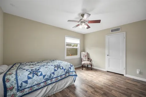 115 Marlin Avenue Galveston TX 77550