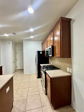 13600 Breton Ridge Street 36c Houston TX 77070