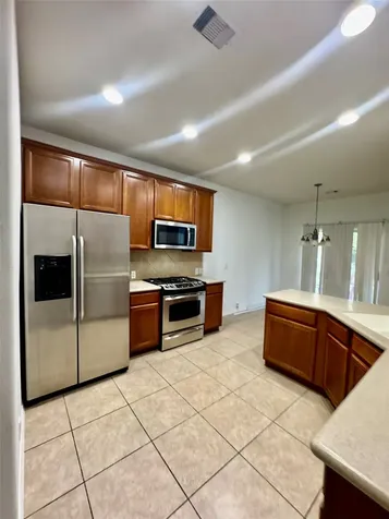 13600 Breton Ridge Street 36c Houston TX 77070