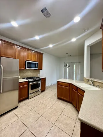 13600 Breton Ridge Street 36c Houston TX 77070