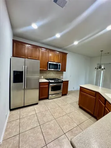 13600 Breton Ridge Street 36c Houston TX 77070