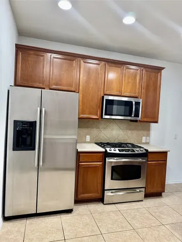 13600 Breton Ridge Street 36c Houston TX 77070