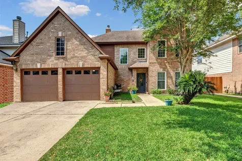 10010 Silverwood Way Houston TX 77070