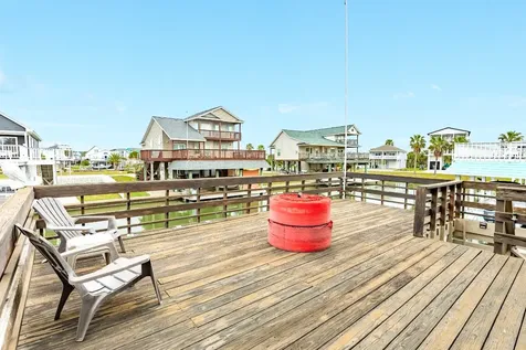 22814 Vida Street Galveston TX 77554