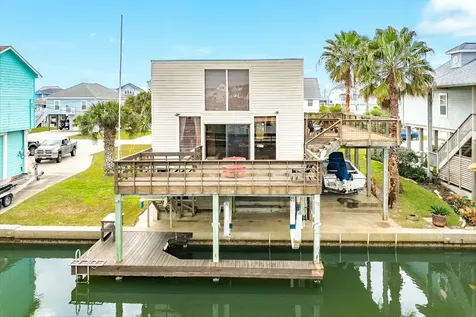 22814 Vida Street Galveston TX 77554