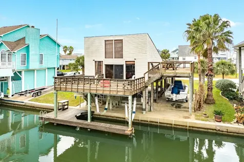 22814 Vida Street Galveston TX 77554
