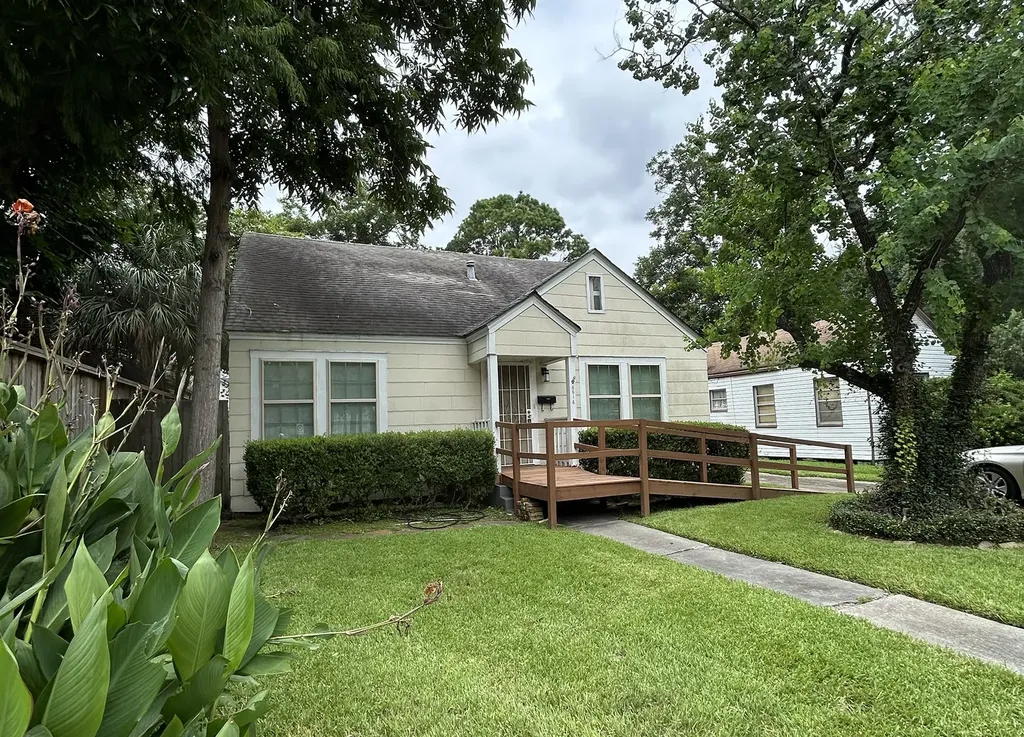 6614 Weslayan Street West University Place TX 77005