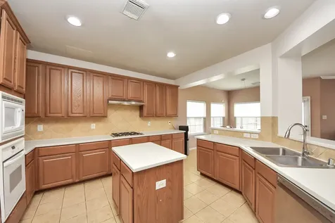 14103 Imperial Wood Lane Rosharon TX 77583