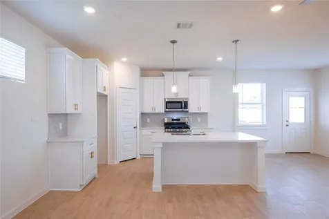 6618 Escondido Drive Rosharon TX 77583