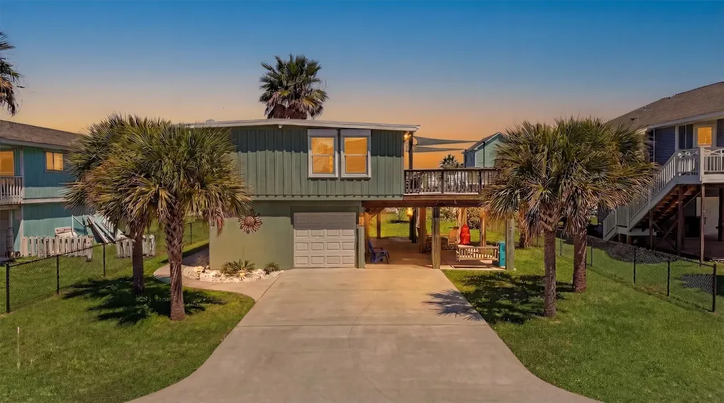 4031 Panola Drive Galveston TX 77554