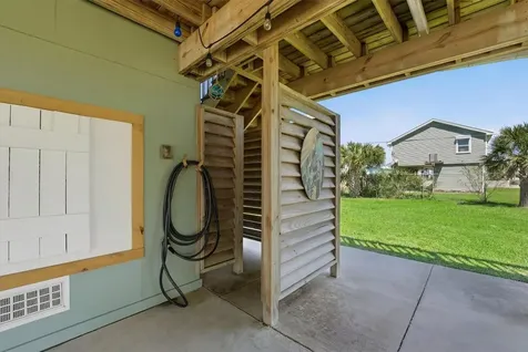 4031 Panola Drive Galveston TX 77554