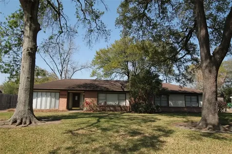 5504 Valerie Street Houston TX 77081