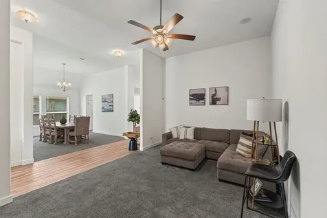 7823 Leighton Trail Pasadena TX 77505