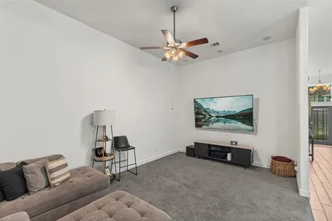 7823 Leighton Trail Pasadena TX 77505
