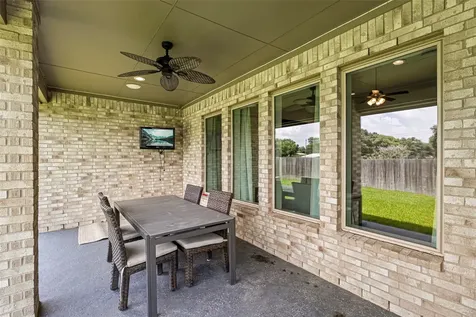 7823 Leighton Trail Pasadena TX 77505