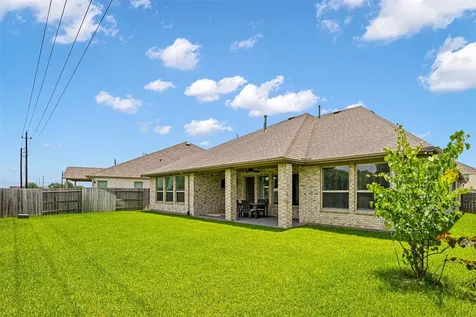 7823 Leighton Trail Pasadena TX 77505