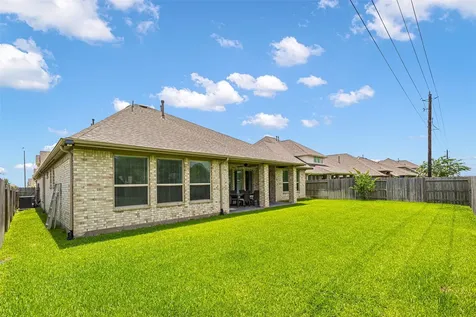 7823 Leighton Trail Pasadena TX 77505
