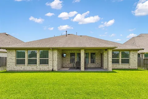 7823 Leighton Trail Pasadena TX 77505