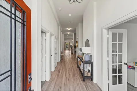 7823 Leighton Trail Pasadena TX 77505