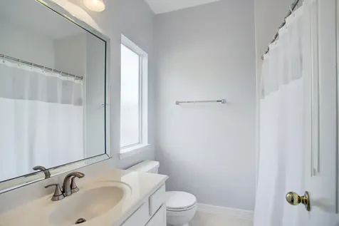 5312 Blossom Street Houston TX 77007