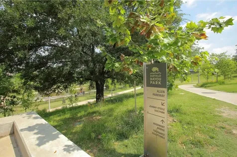 5312 Blossom Street Houston TX 77007