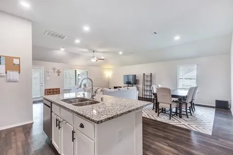 19242 Red Cascade Court Tomball TX 77377