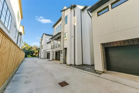 1904 Nantucket Drive Houston TX 77057