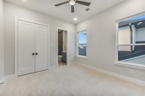 1904 Nantucket Drive Houston TX 77057