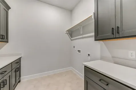 1904 Nantucket Drive Houston TX 77057