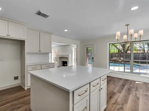 2109 Bay Hill Drive League City TX 77573